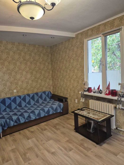 Продам 3к квартиру Приднепровск  БЕЗНАЛ