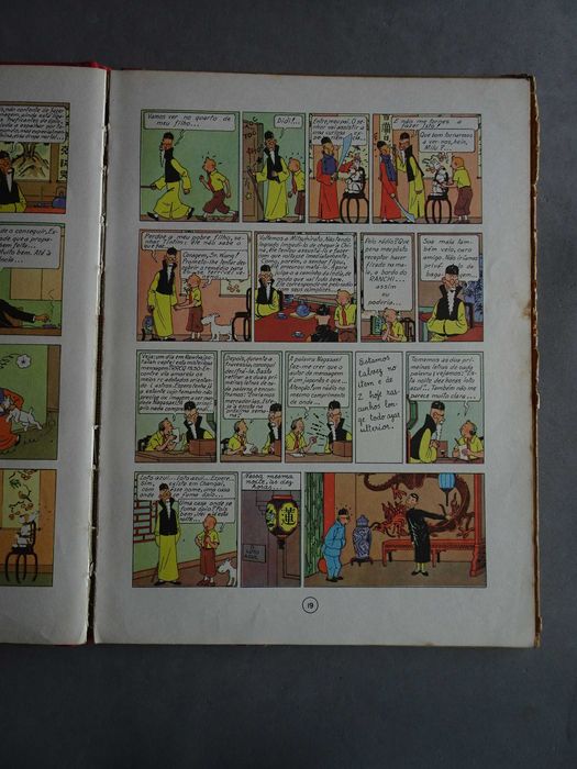 Livro Flamboyant - As aventuras de Tintim - O Loto Azul