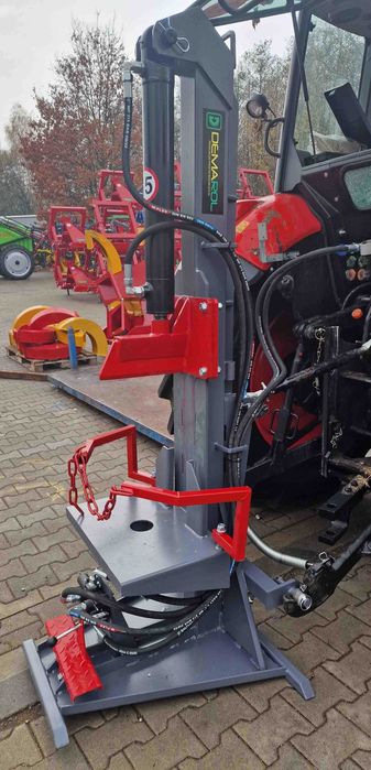 Łuparka do drewna hydrauliczna pionowa DEMAROL 20 ton