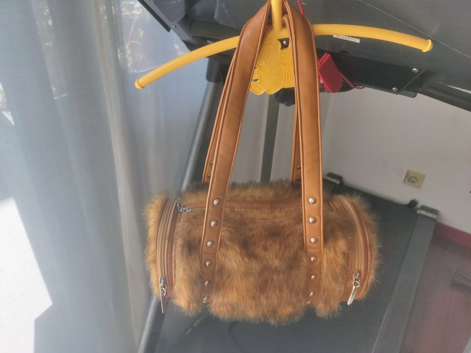 Sapatilhas puma vermelho e branco são NOVOS