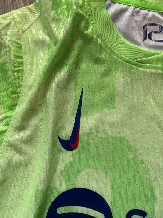 Футбольна форма Барселона Ямаль сезон 24-25/ Футбольное джерси Ямаль