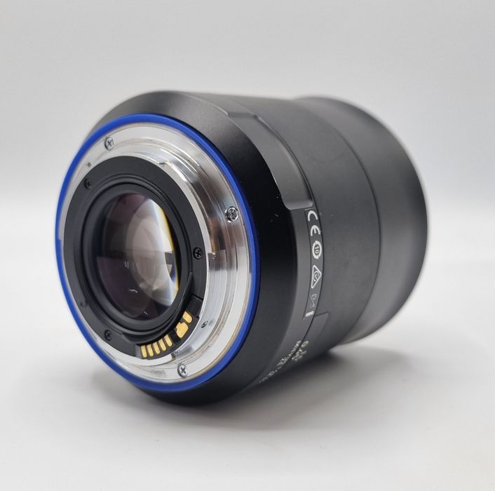 Lente zeiss Milvus 1.4 50mm (Canon EF mount)
