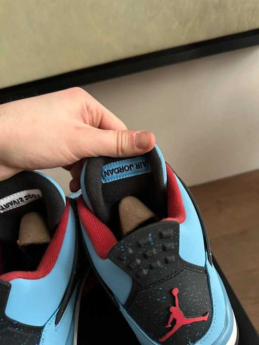 Jordan 4 Retro Travis Scott Cactus Jack R.39