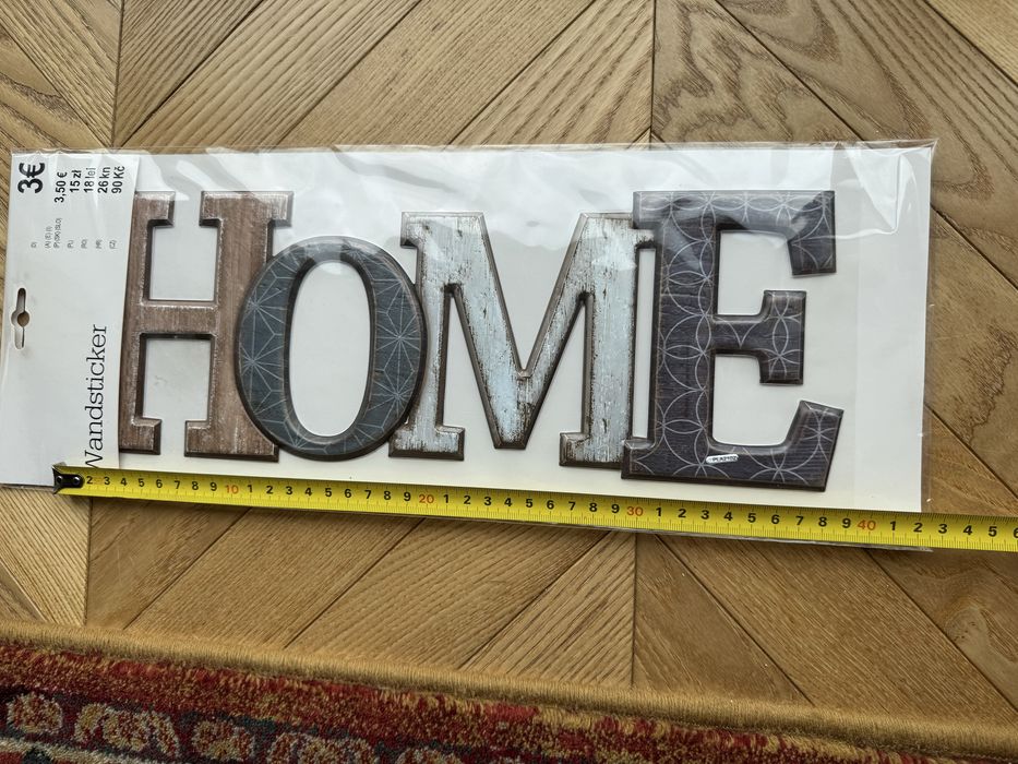 Home napis na ścianę