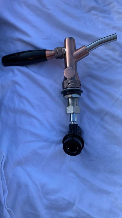 Регулируемый кран для разливного пива