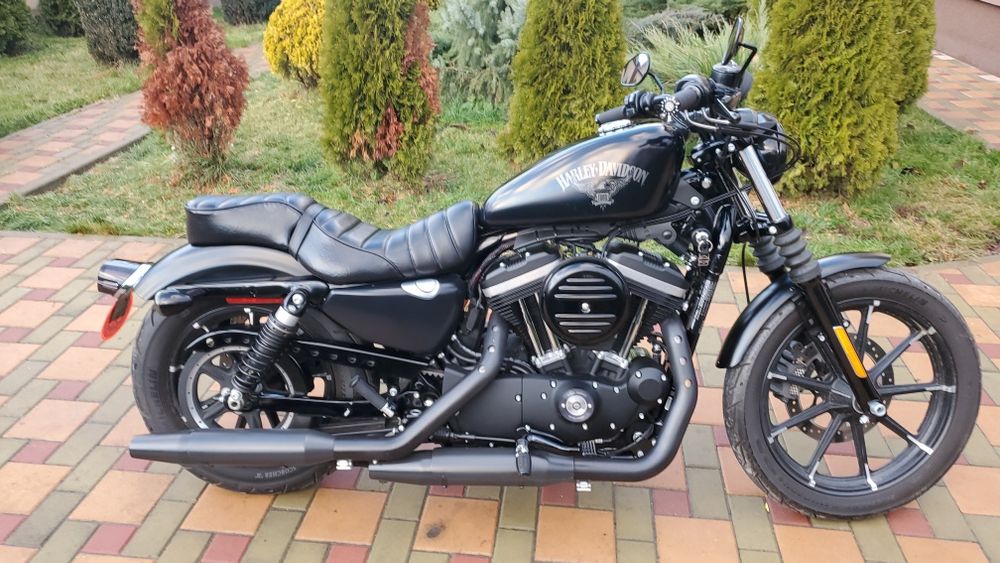Мотоцикл харлей девідсон