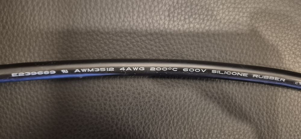 Кабель 4 AWG 1 м с клеммами М8