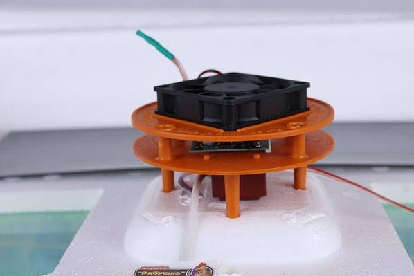 Інкубатор на 120 яєць