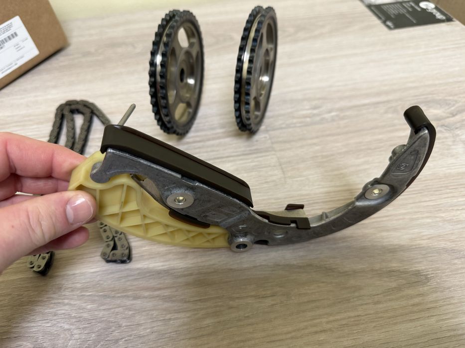 Цепь привода маслонасоса New Porsche 3.0 v6