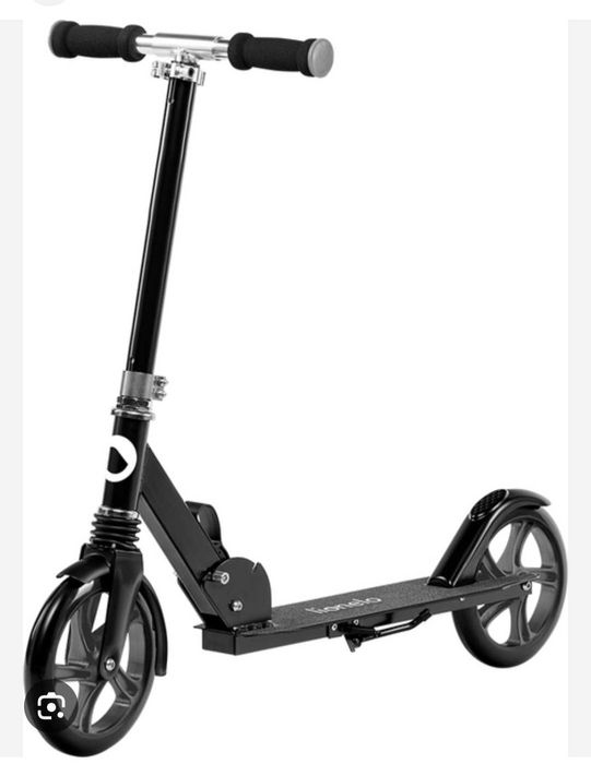 Самокат Lionelo чорного кольору