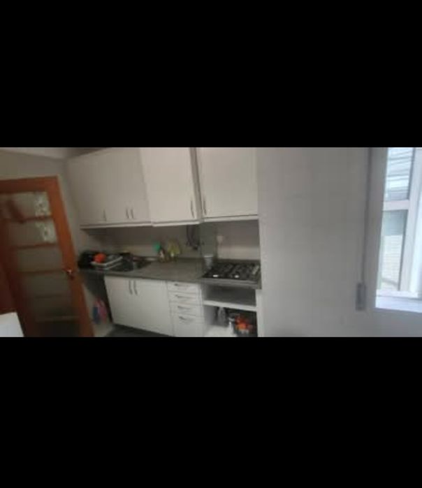 Alugo quarto feminino em vila nova de Famalicão