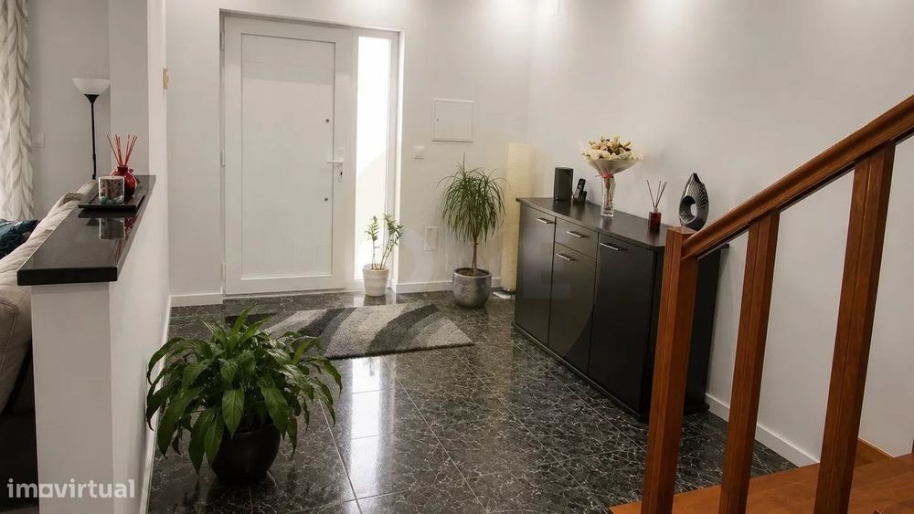 Moradia em Gaveto T3+1 em Figueiredo, Amares