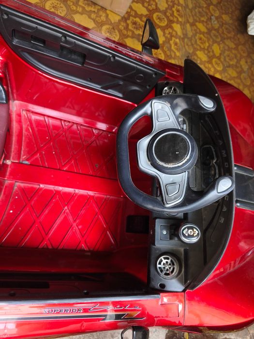 Дитячий електромобіль Kidsauto Ferrari LaFerrari style Red