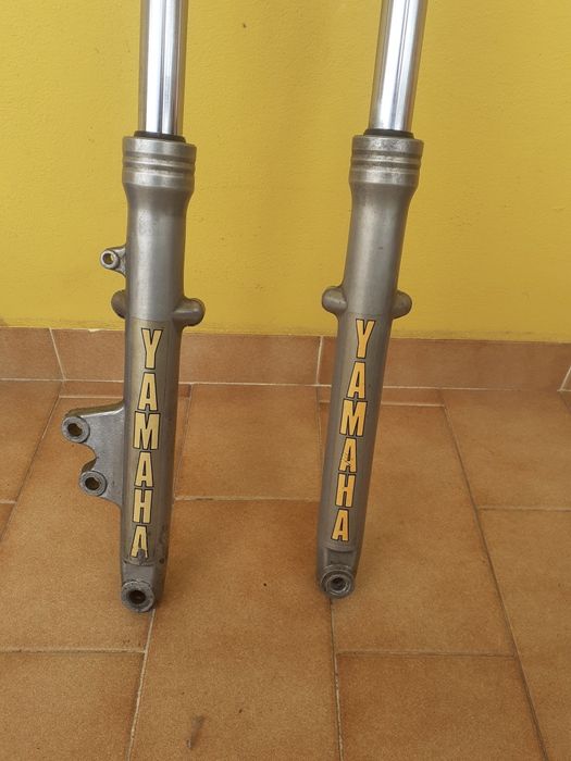 Suspensão yamaha rz 50