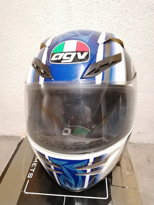 Capacete AGV Tamanho M, Muito Bom Estado!