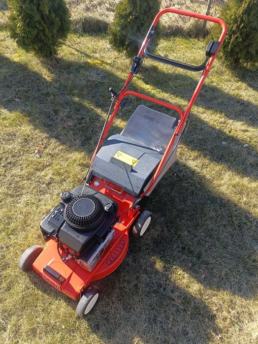 Sprzedam kosiarkę spalinową sabo