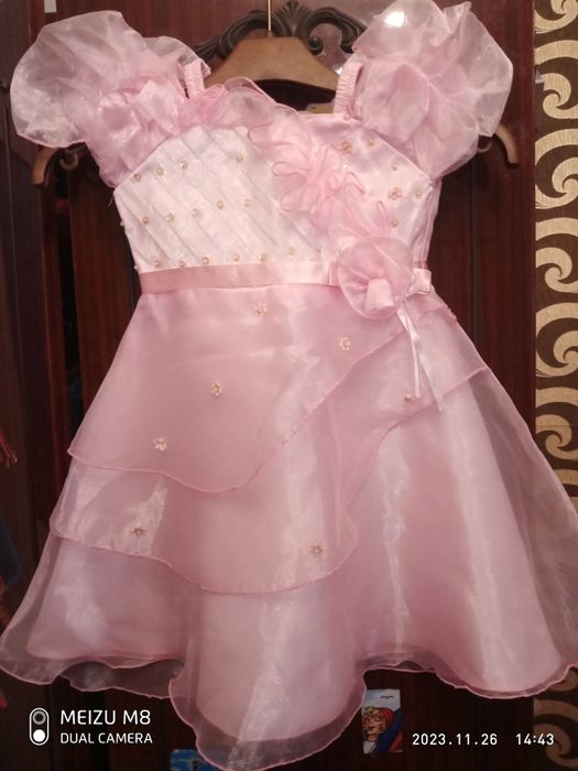 Нарядне платтячко для дівчинки 2-3р.