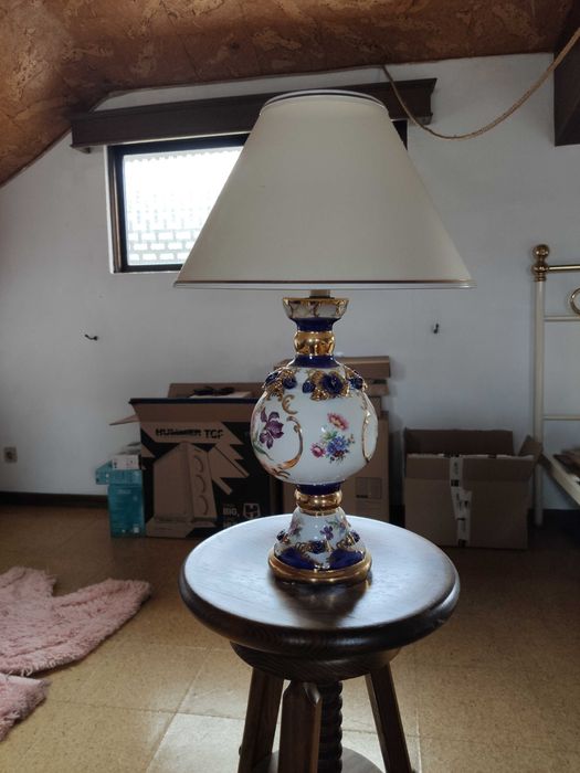 Candeeiro de Mesa - com padrão