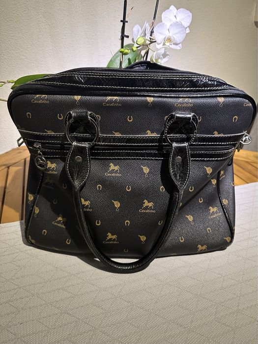 Pasta Cavalinho preta