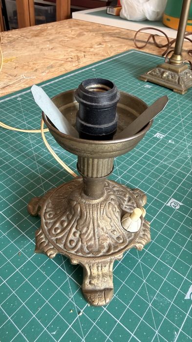 Base para Candeeiro de Globo Vintage em Latão