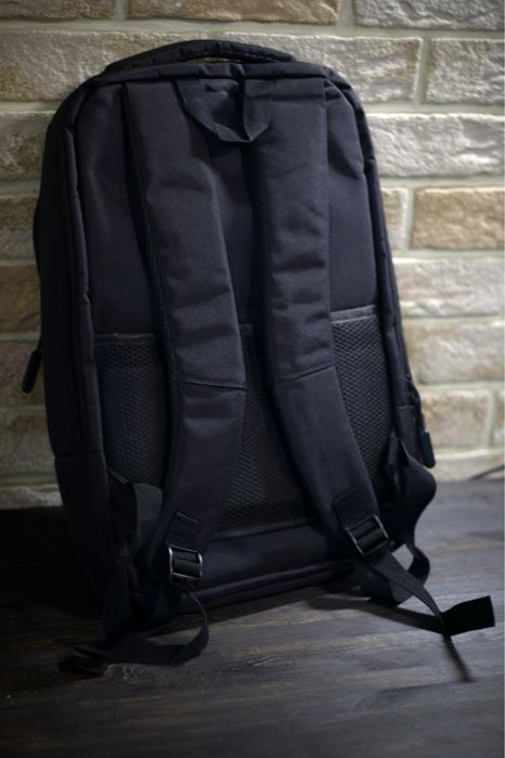 Рюкзак чоловічий чорний на кожен день. Міський портфель.