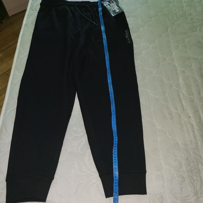 Спортивные штаны