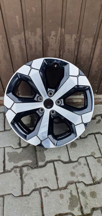 DACIA DUSTER III FELGA ALUMINIOWA 18 403000722R