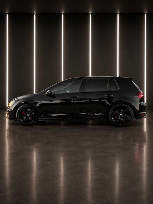 Volkswagen Golf 7 GTI 2.0 TSI Manual | Dynaudio | Bancos em Pele | 320cv | Aceito Troca ou Retoma | Muito Estimado
