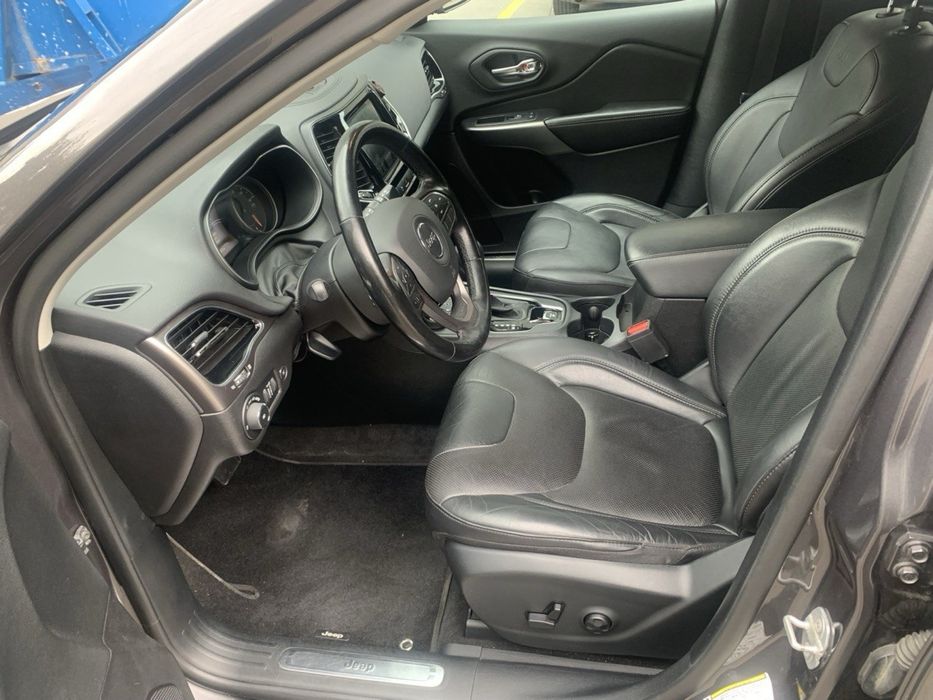 Jeep Cherokee 2019 VIN 1C4PJMDX1LD542926 фото оголошення 3 з 12