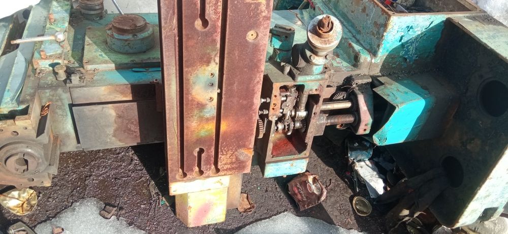 Запчастини до плоско шліфувального станка 3Г71. Запчастини фрезерні.