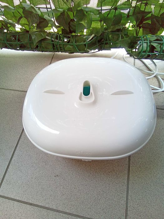 Nawilżacz powietrza parowy Chicco HUMi HOT