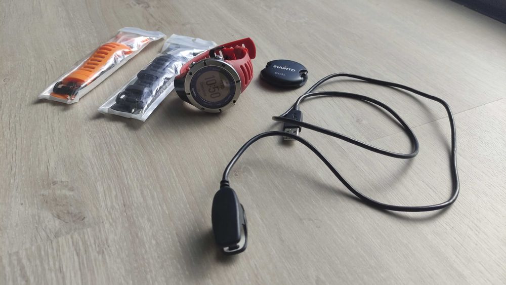 Relógio GPS Suunto Ambit 2 com portes de envio