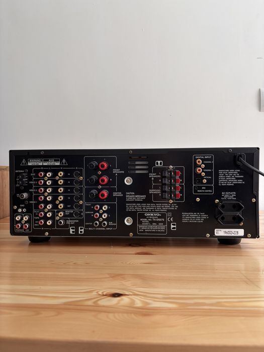 Amplituner ONKYO TX-DS575 5.1 Dolby DTS FM Sprawny