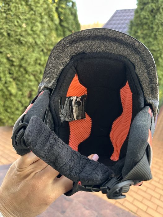 Шлем лижний для дівчинки