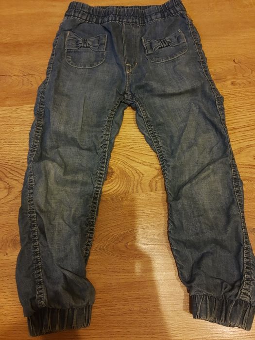 Spodnie Loose Pul-on rozmiar 110 wiek 4-5lat