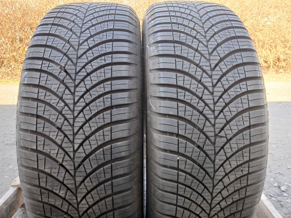 Opony całoroczne 215/55/18 Goodyear bieżnik 6,5mm 23 rok F-VAT