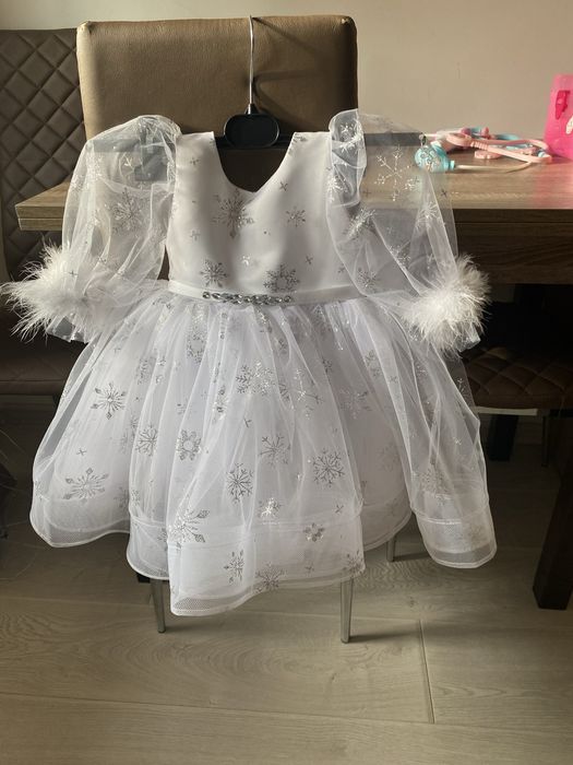 Сніжинка, сукня , новий рік