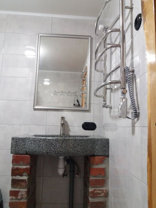 Готовий новий комплекс з 2 будинків