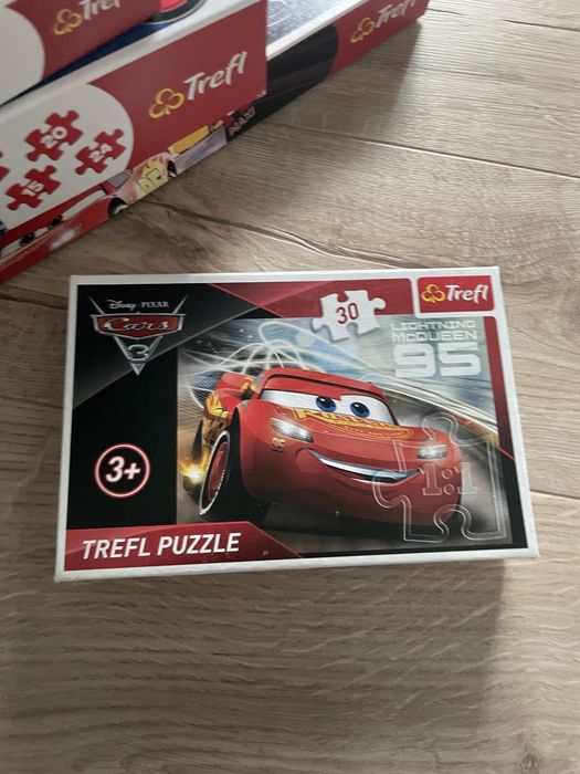 Sprzedam  4 opakowania Puzzli 3+