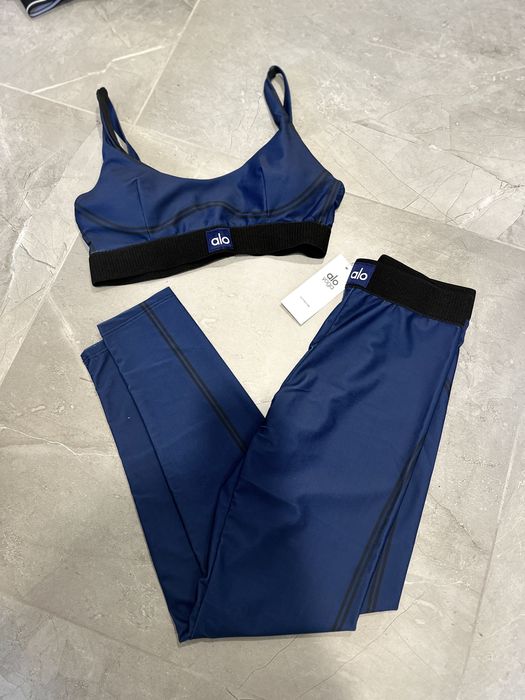 Aloyoga, костюм alo yoga, alo костюм топ ало