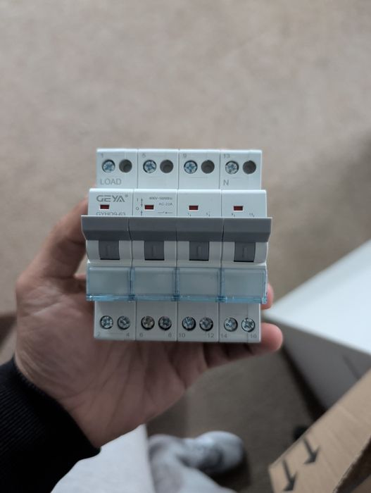 4-Pole 63A Switch446077822724352001