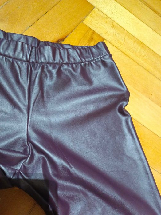 Ciepłe, markowe legginsy Calzedonia М. spodnie