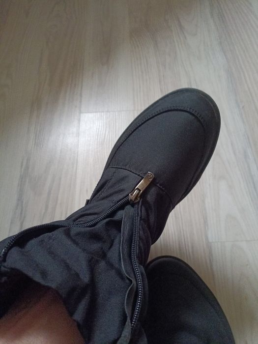 Обувь взуття весна-  осінь  нові37розмір.