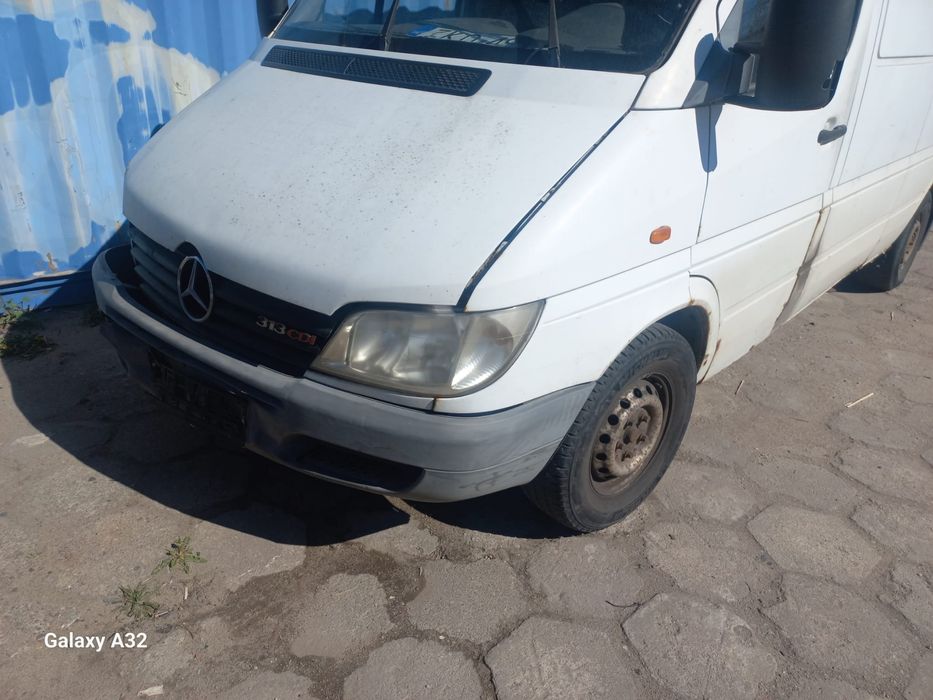 Sprinter caly na czesci cos potrzebne dzwon