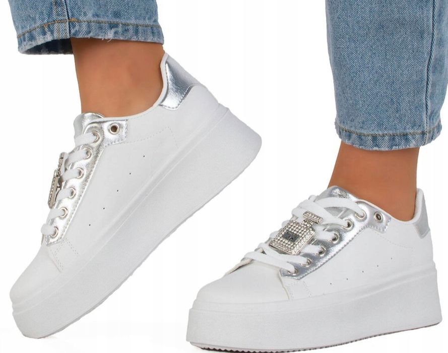 Buty sportowe sneakersy