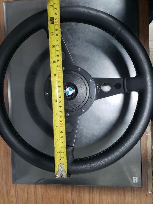 Volante BMW 2002 IRESA