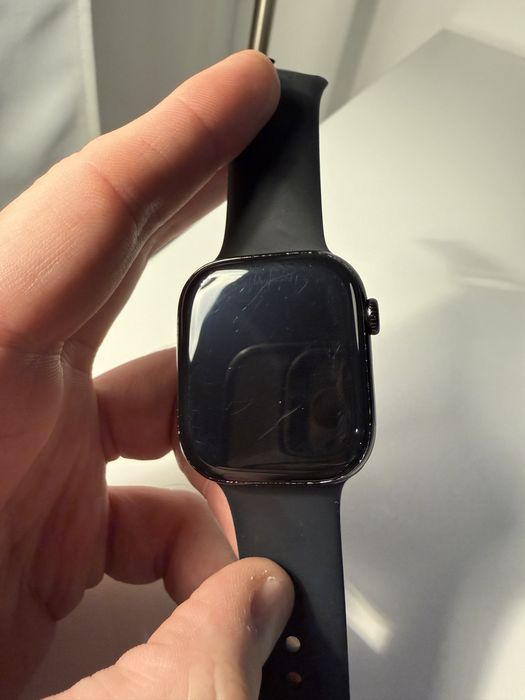 Apple Watch Series 10 (46mm, GPS) Jet Black Aluminum — pełen zestaw