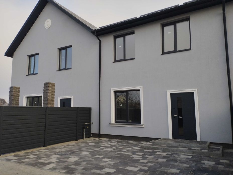 Продаж Таун Хаус на Таращанському