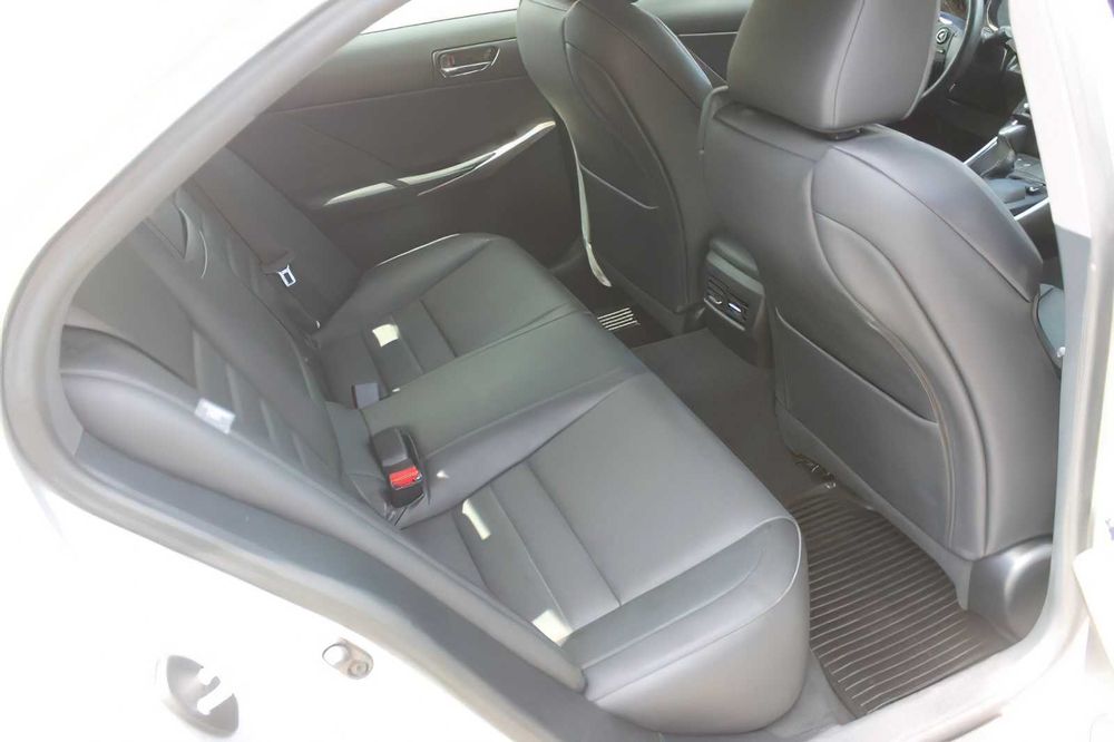 Lexus IS 250 Crafted Line      2015
