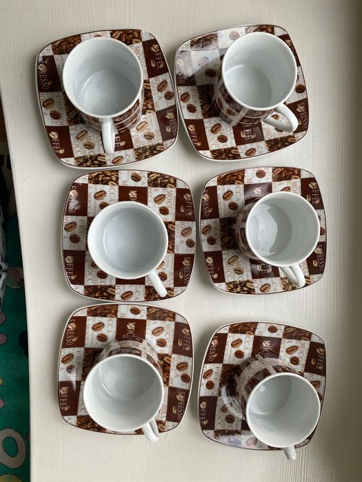 Filiżanki 6 sztuk porcelanowe Siaki